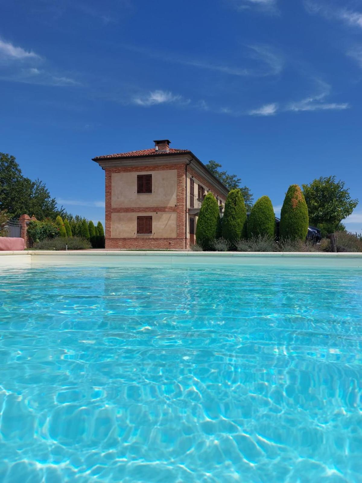 Alta Villa The Countryhouse Adults Only Boutique Bnb Vigliano d'Asti Εξωτερικό φωτογραφία
